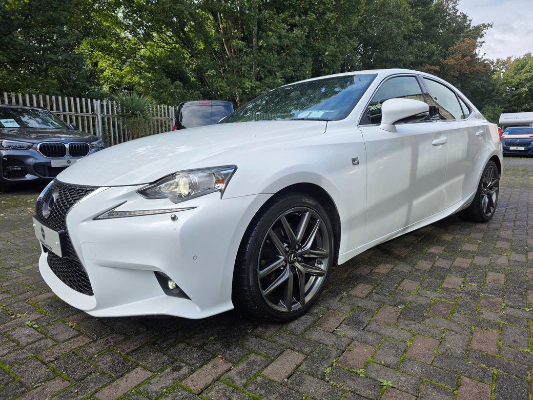 2016 Lexus IS