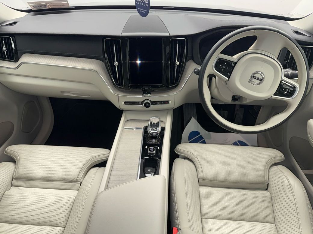 2022 Volvo XC60