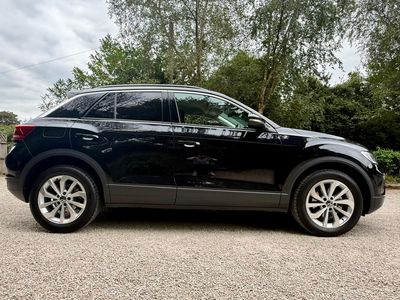 2025 Volkswagen T-Roc
