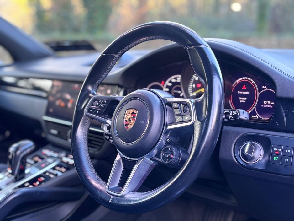 2022 Porsche Cayenne