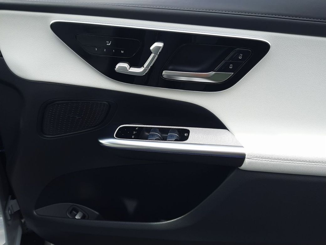 2026 Mercedes-Benz GLC Class