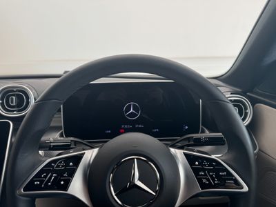 2025 Mercedes-Benz C 180