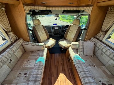 2010 AUTOSLEEPER  DEVON LOW PROFILE R.H.D AUTOMATIC 