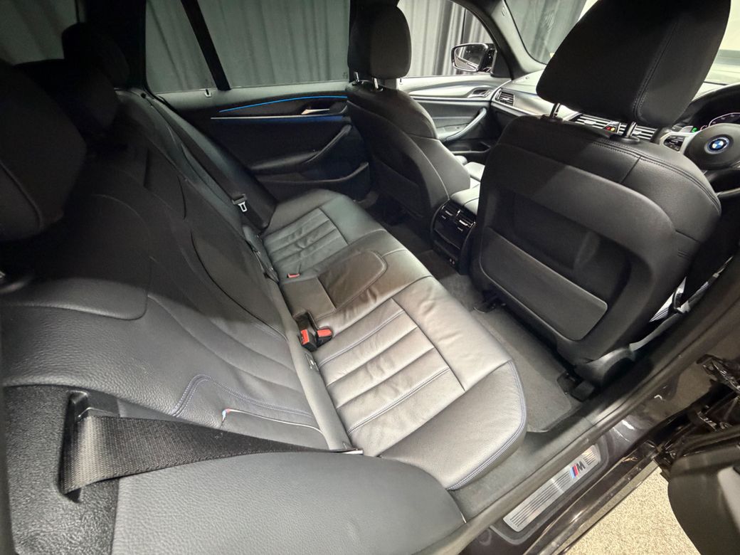 2022 BMW 5 Series