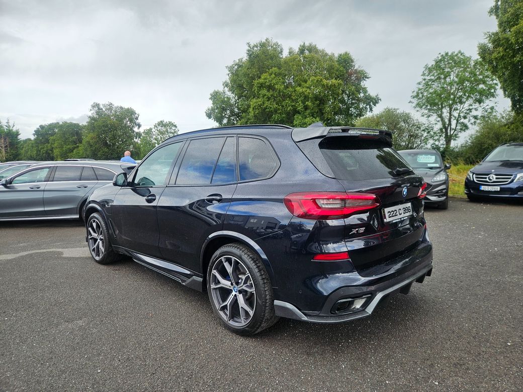 2022 BMW X5