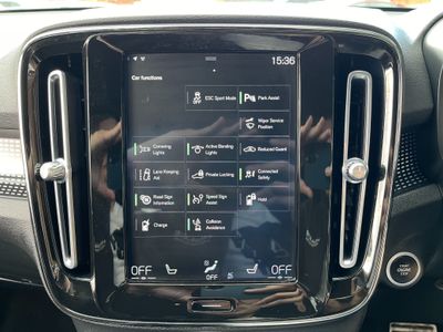 2020 Volvo XC40
