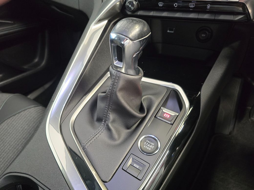 2023 Peugeot 3008