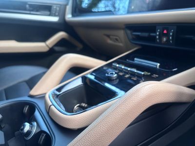 2023 Porsche Cayenne