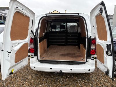 2019 Peugeot Partner