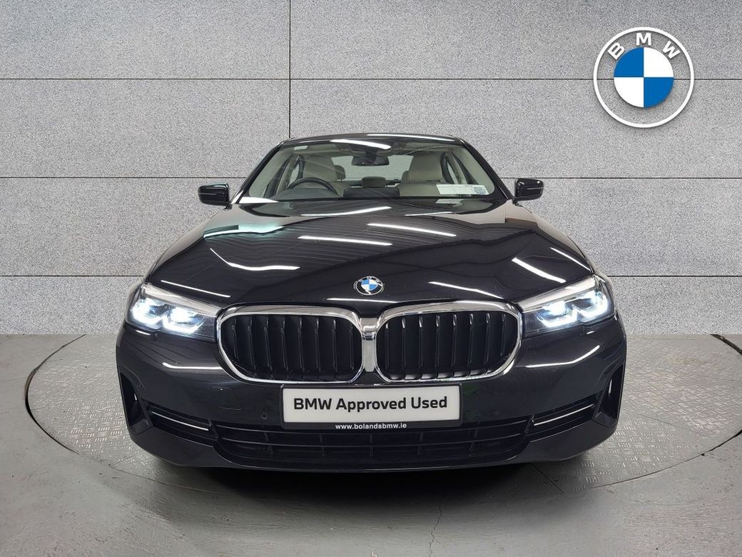 2021 BMW 5 Series