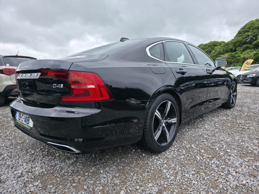 2019 Volvo S90