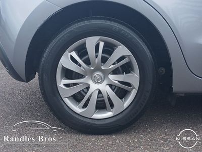 2016 Mazda Demio