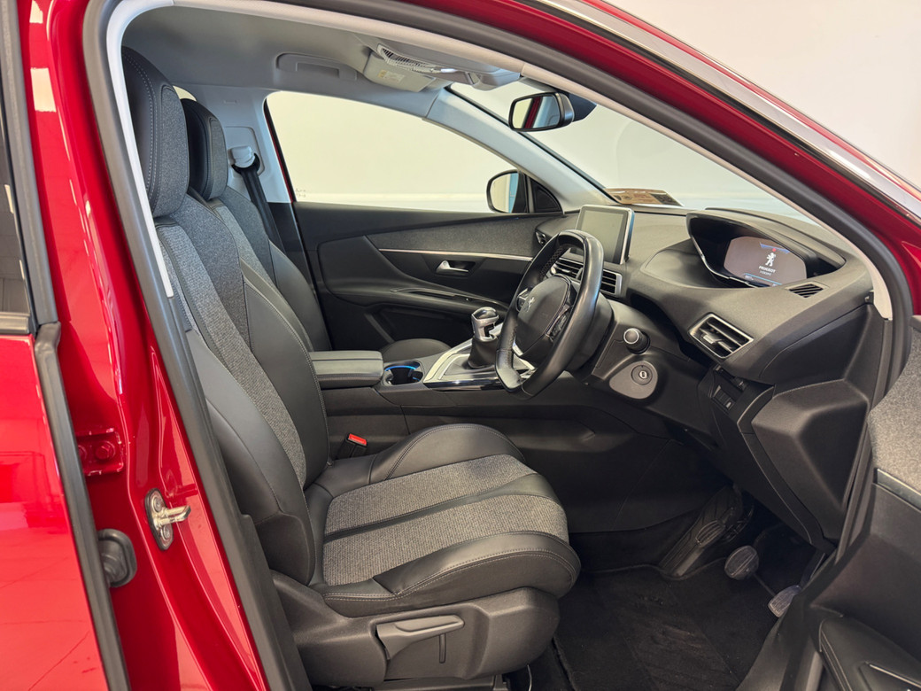 2020 Peugeot 3008