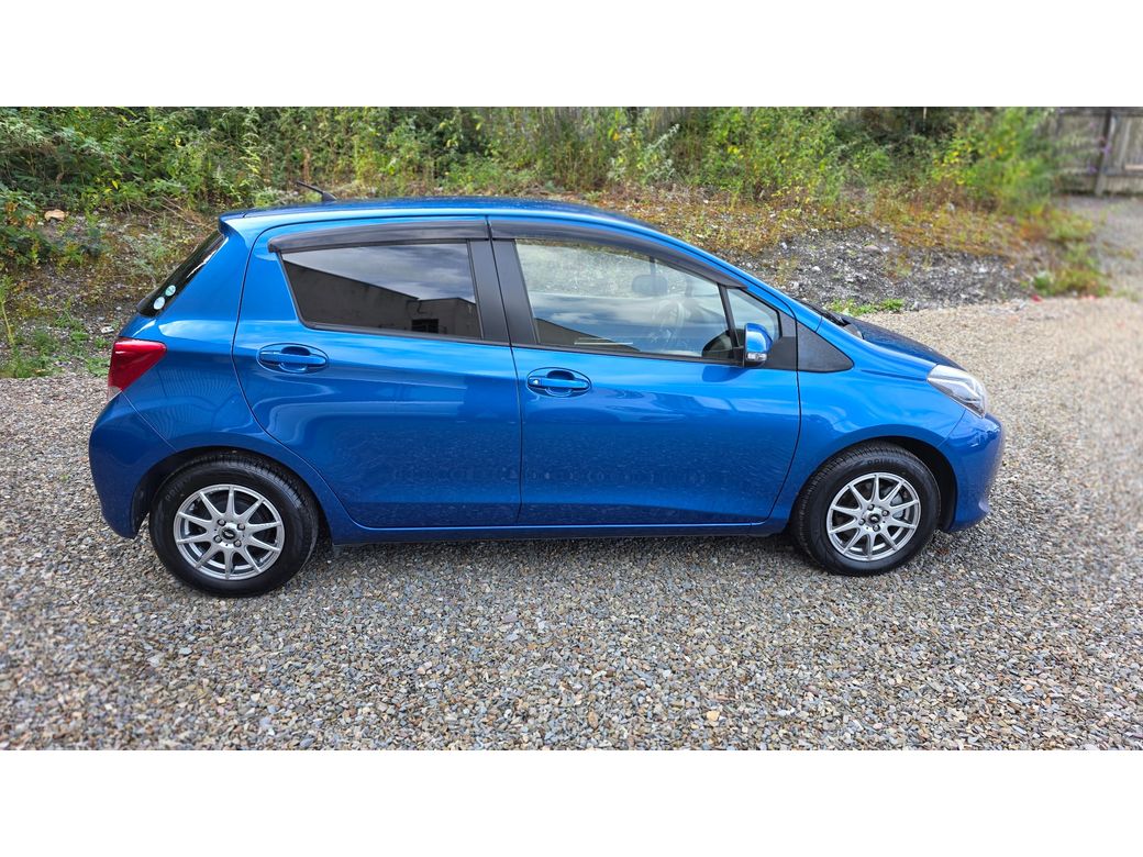 2015 Toyota Vitz