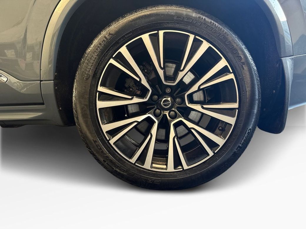 2023 Volvo XC90