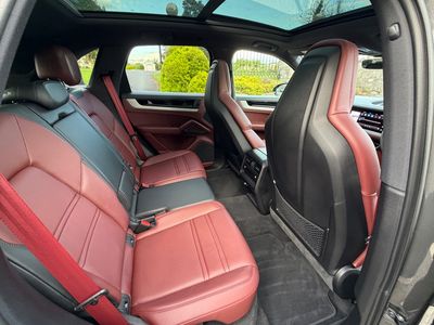 2024 Porsche Cayenne