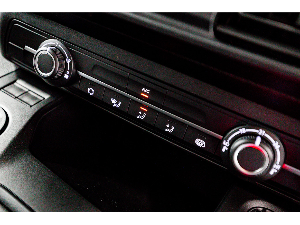 2025 Peugeot Partner