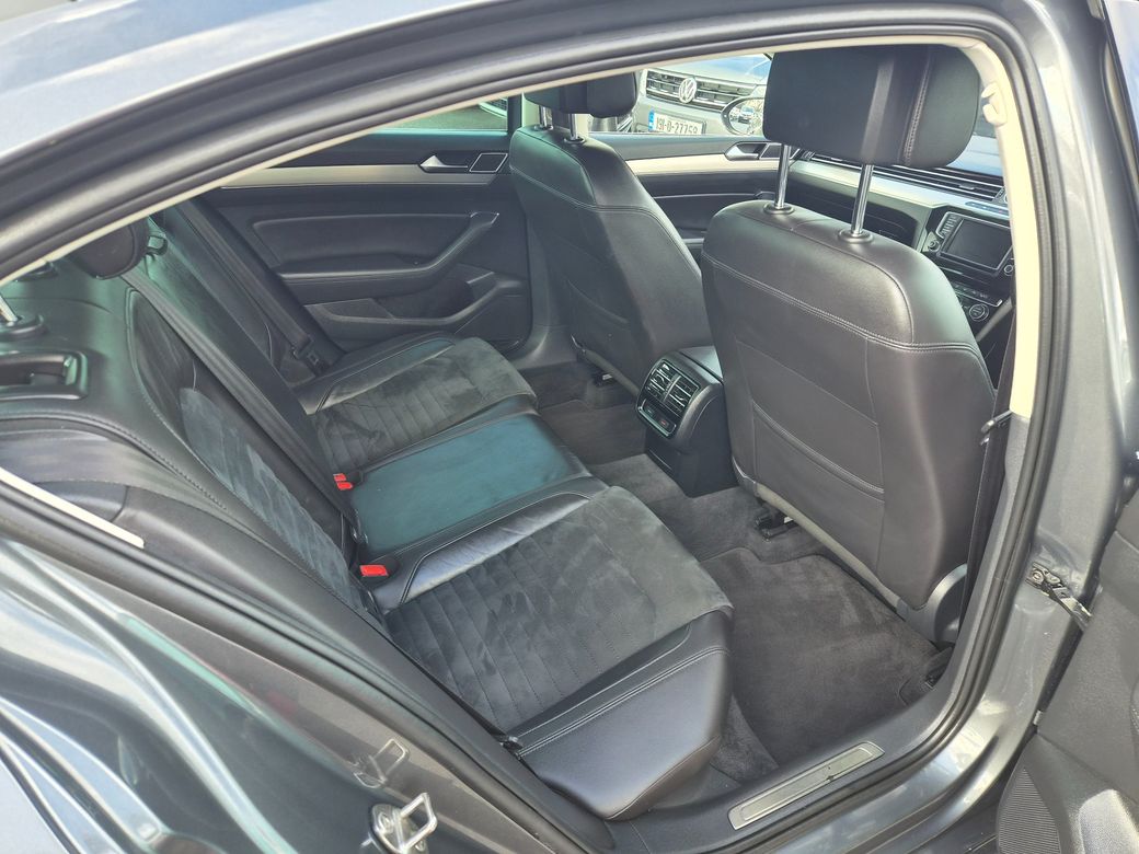 2016 Volkswagen Passat