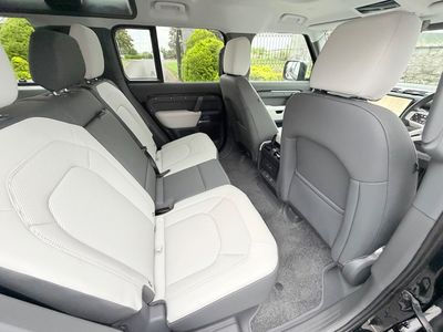 2026 Land Rover Defender