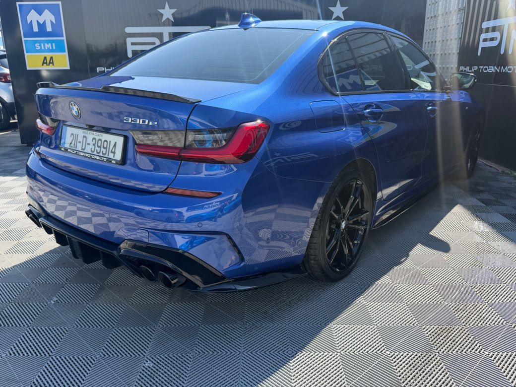 2021 BMW 330