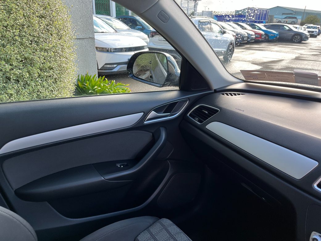 2016 Audi Q3