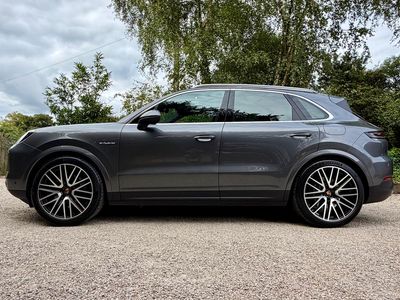 2025 Porsche Cayenne