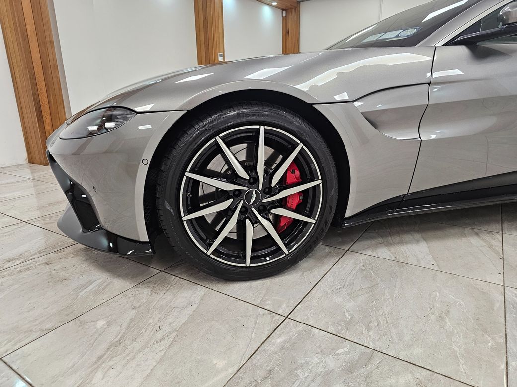 2018 Aston Martin Vantage