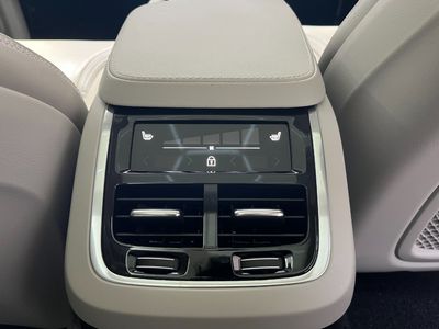 2022 Volvo XC90