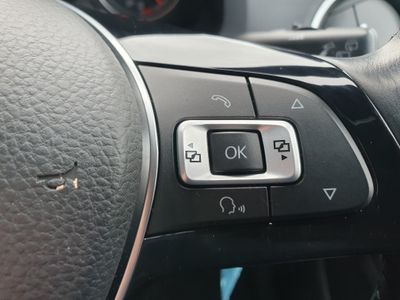 2017 Volkswagen up!
