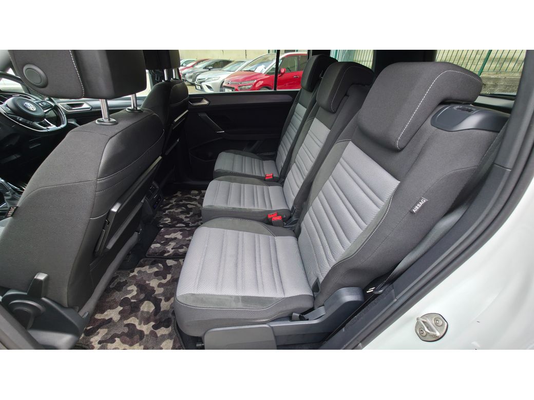 2016 Volkswagen Touran