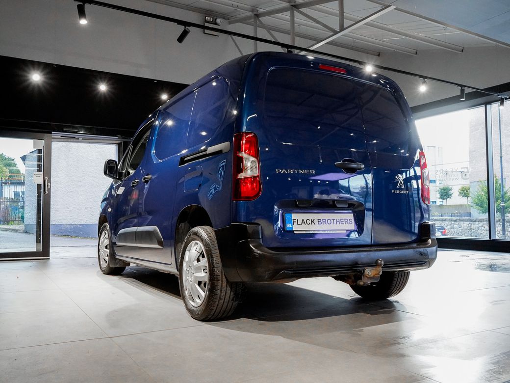 2019 Peugeot Partner
