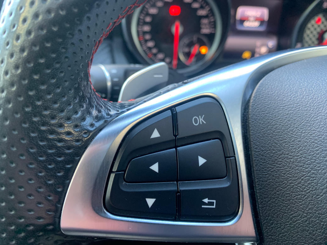 2017 Mercedes-Benz A 180