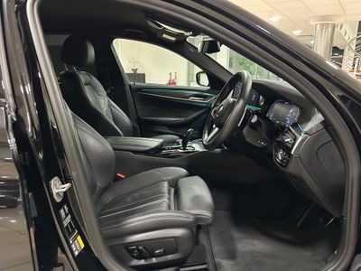 2021 BMW 5 Series