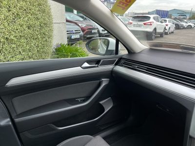 2017 Volkswagen Passat