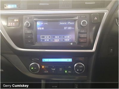 2013 Toyota Auris