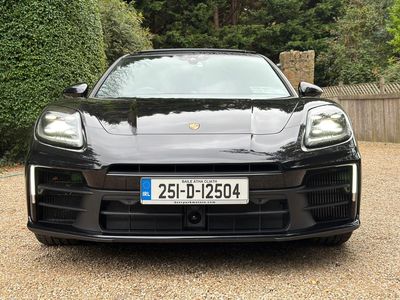 2025 Porsche Panamera