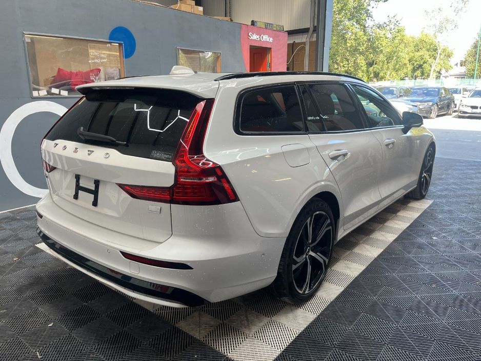 2023 Volvo V60
