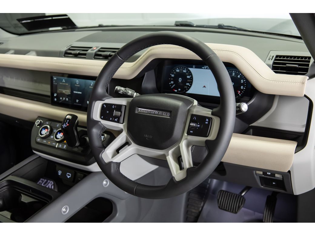 2023 Land Rover Defender