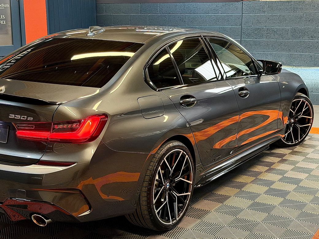 2021 BMW 3 Series