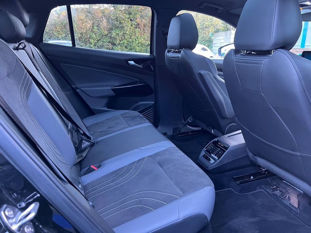 2023 Volkswagen ID.5