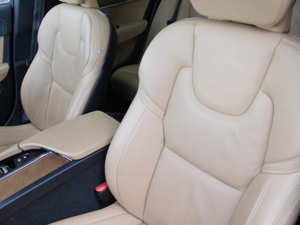 2019 Volvo V90