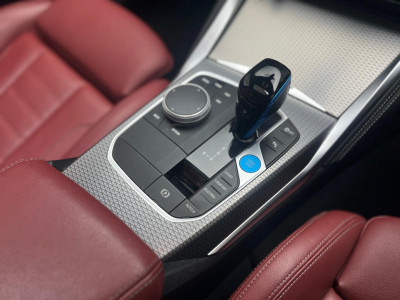 2022 BMW i4