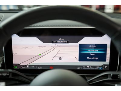 2025 Mercedes-Benz GLC Class