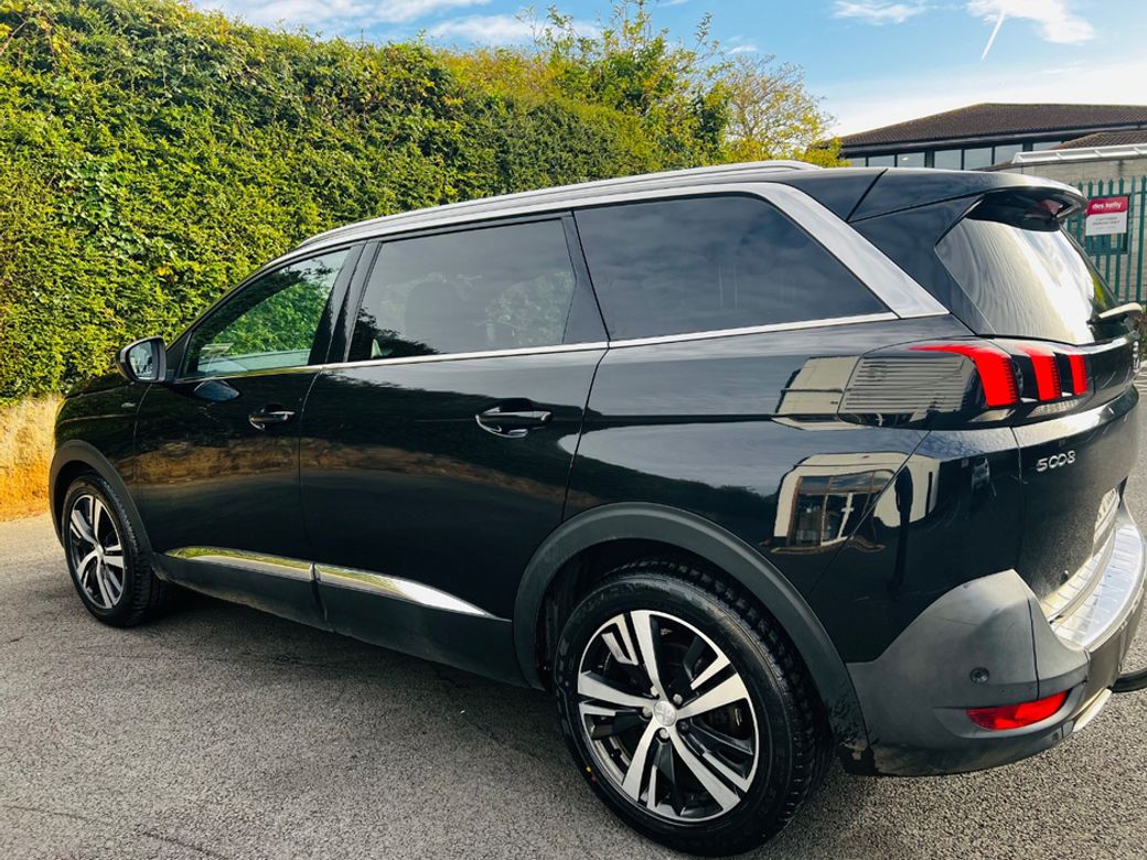 2019 Peugeot 5008