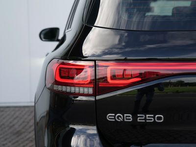 2023 Mercedes-Benz EQB