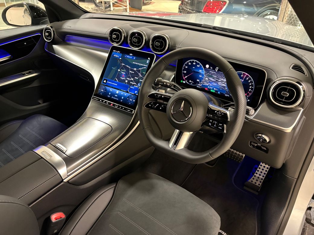 2025 Mercedes-Benz GLC Class