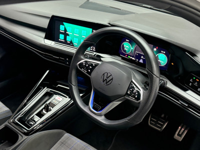 2023 Volkswagen Golf