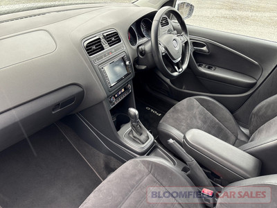 2017 Volkswagen Polo