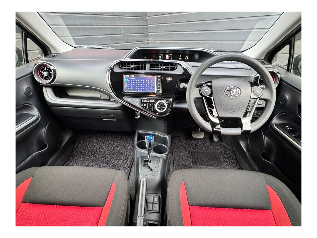 2015 Toyota Aqua
