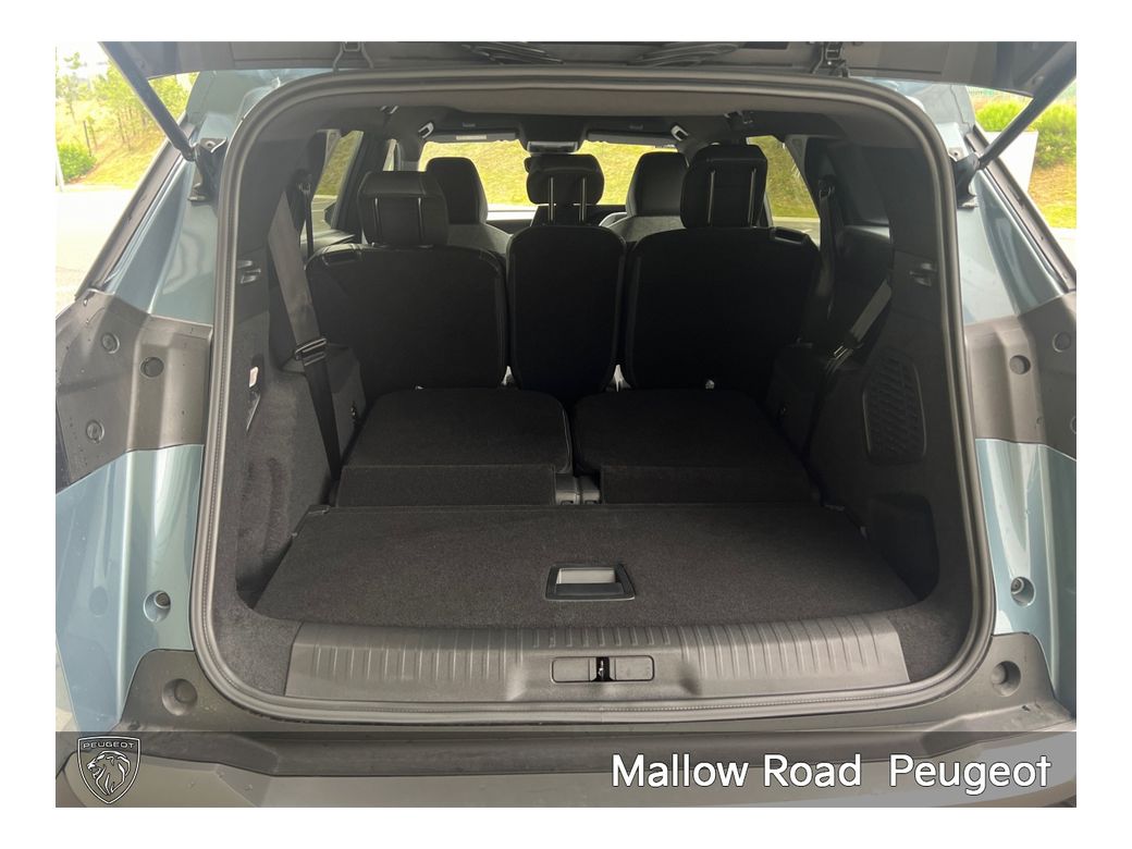 2025 Peugeot 5008
